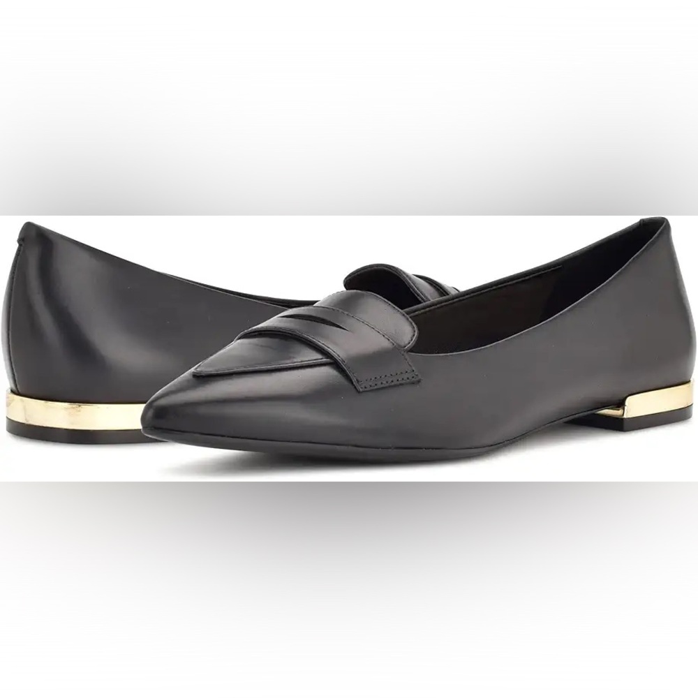 Nine West Lallin Black Point Toe Flats Gold Trim Size 8 Women’s Leather Like New